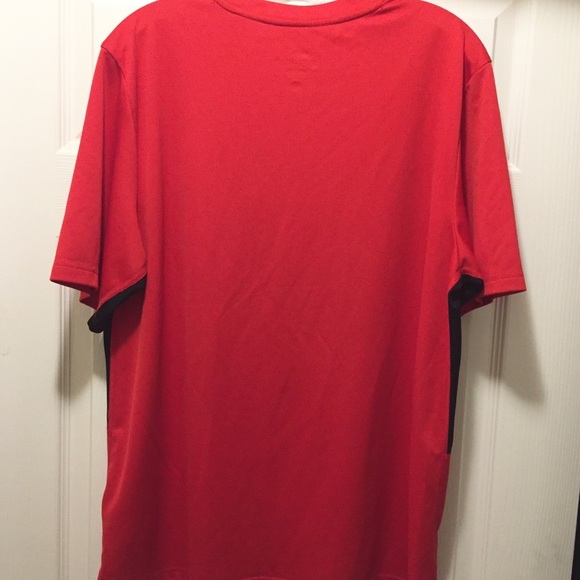 NIKE Size Large Red With Black Shirt - Picture 4 of 4